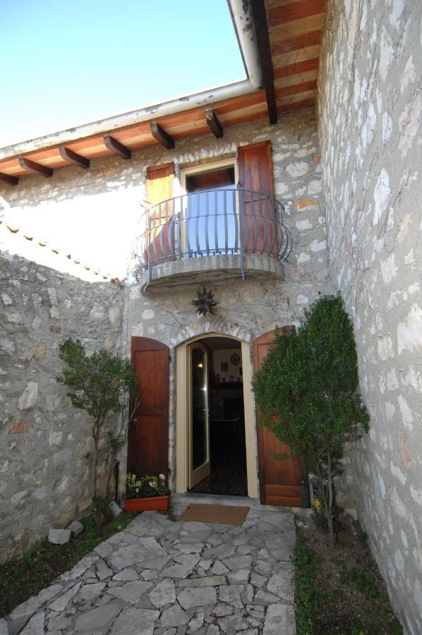 Mirabilia Adrara San Rocco Exterior foto